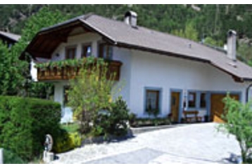 Italien Privát Eyrs, Exterieur